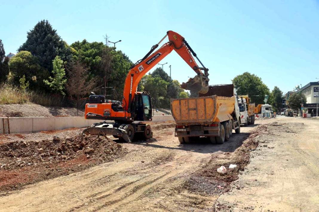Raylar döşeniyor, şehir dönüşüyor! Kocaeli'ye dev tramvay projesi 1